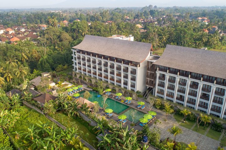Hotel 100 of 111