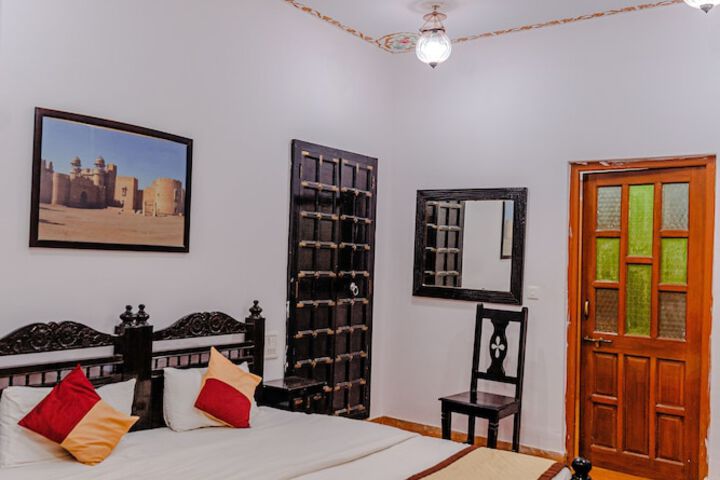 Room 21 of 93