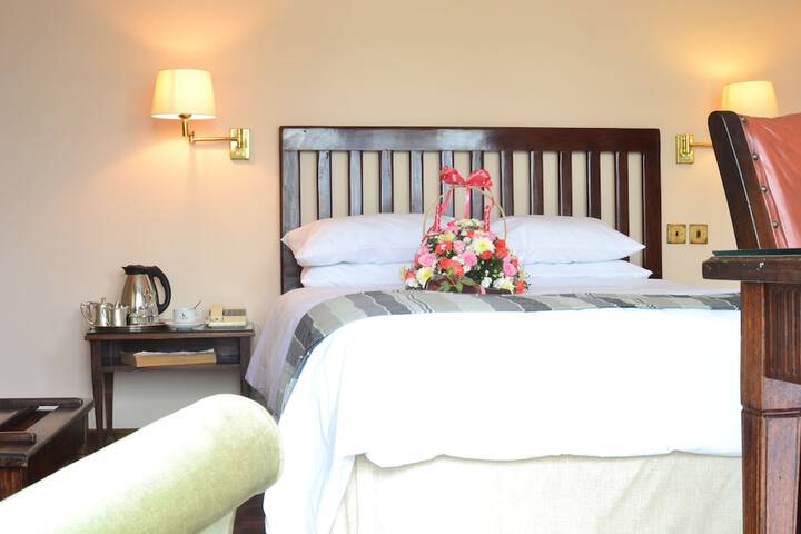 Room 2 of 14
