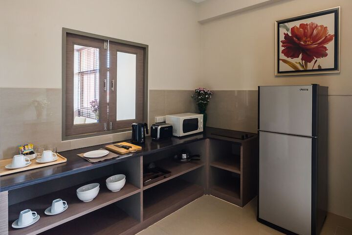 Private kitchenette