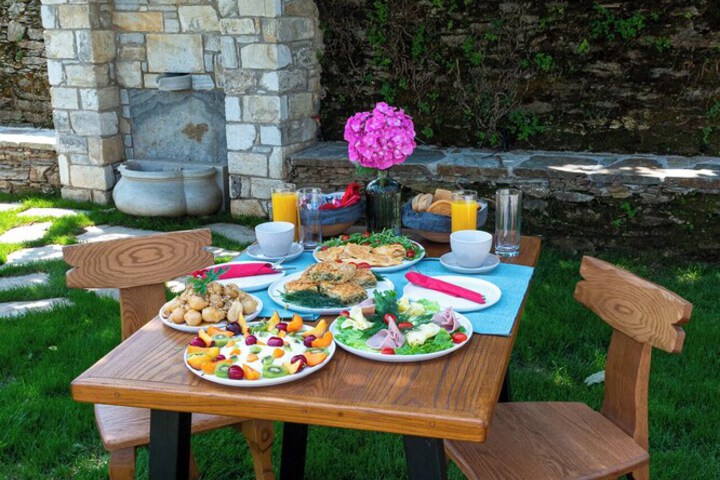 Breakfast/Coffee Service 54 of 86
