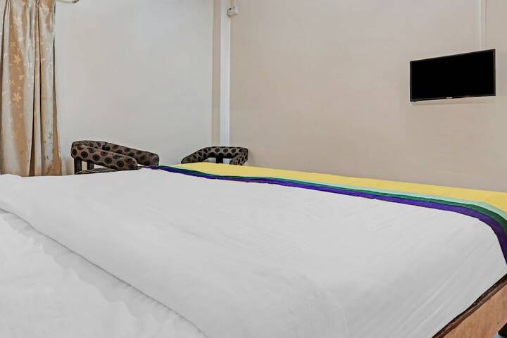 Room 9 of 30