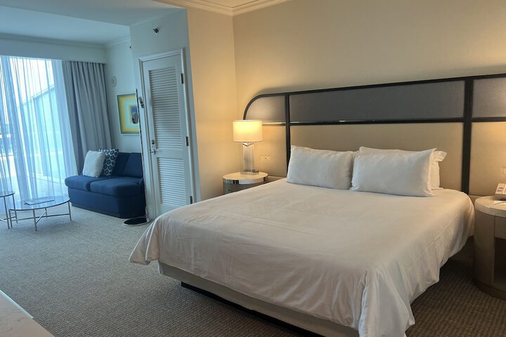 Room 18 of 86