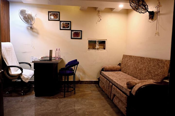 Hotel Interior 4 of 26