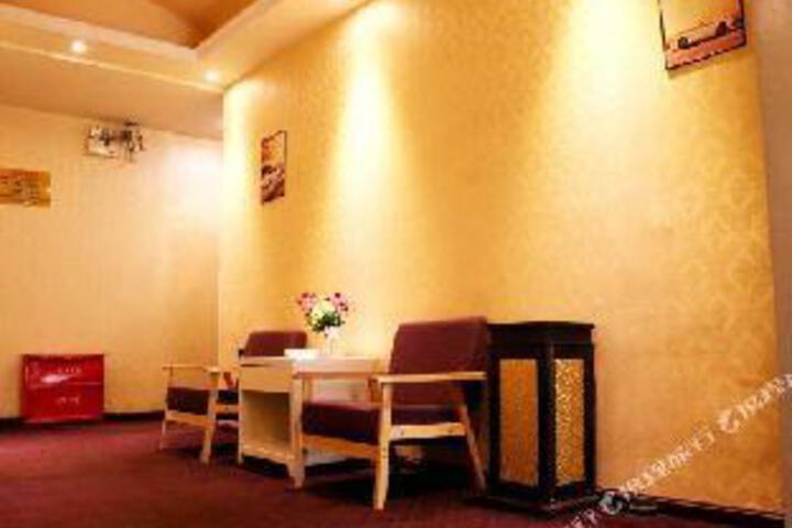 Yizhou Express Hotel