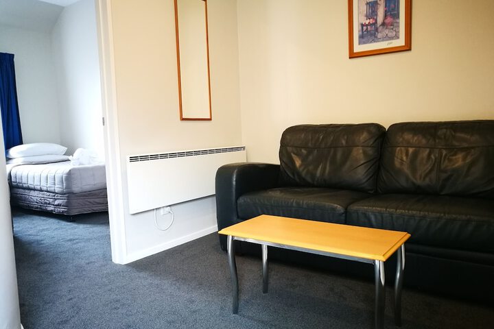 Room 14 of 63