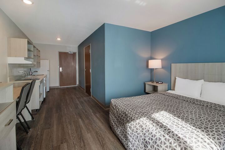 Room 20 of 52