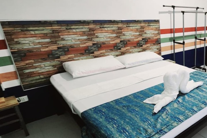 Room 40 of 87
