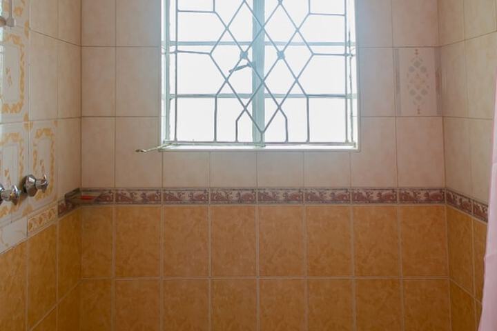 Room 117 of 163