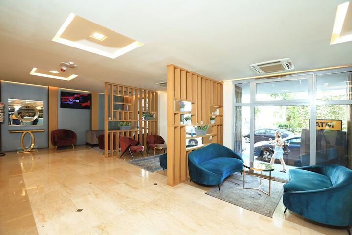 Hotel Lobby