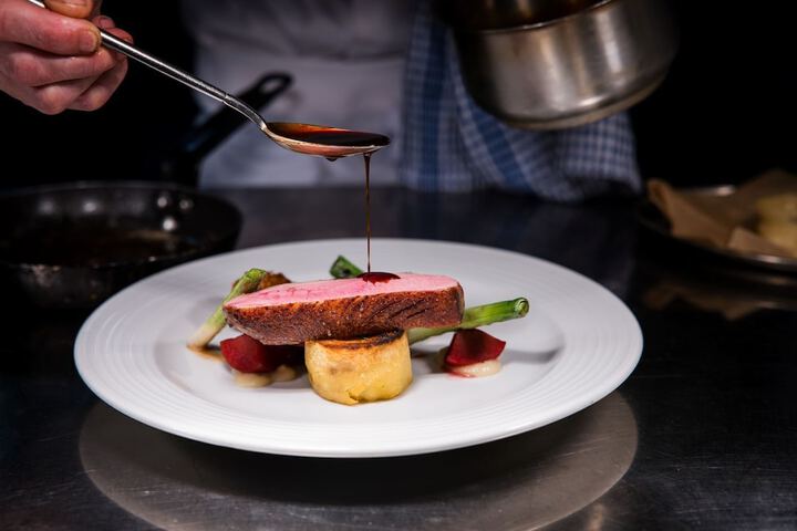 Dining 178 of 240