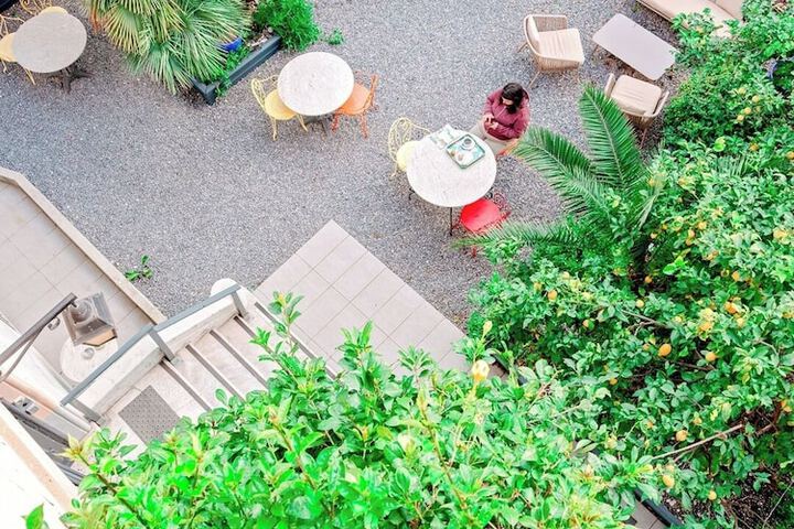 Terrace/Patio 37 of 68