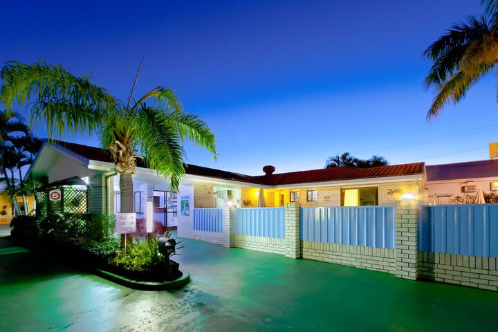 Exterior of Cara Motel