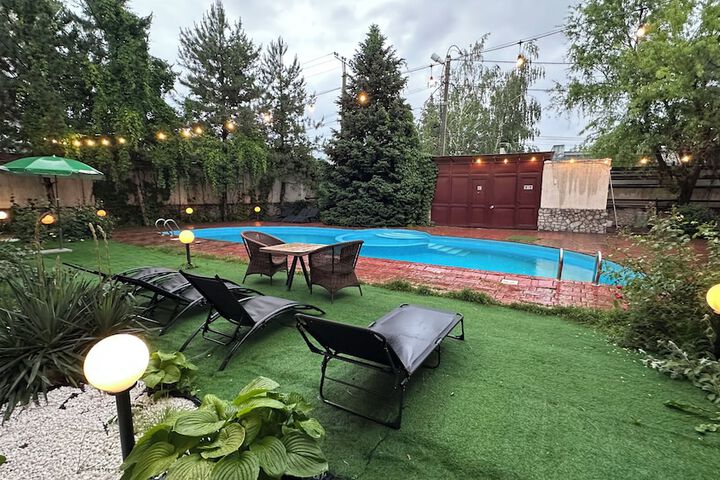 Pool 34 of 61