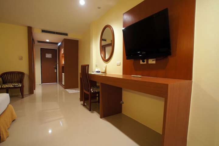 Room amenity