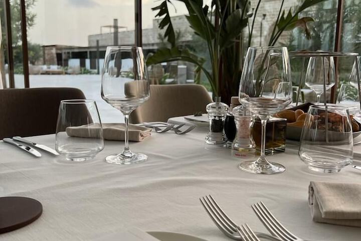 Dining 67 of 104