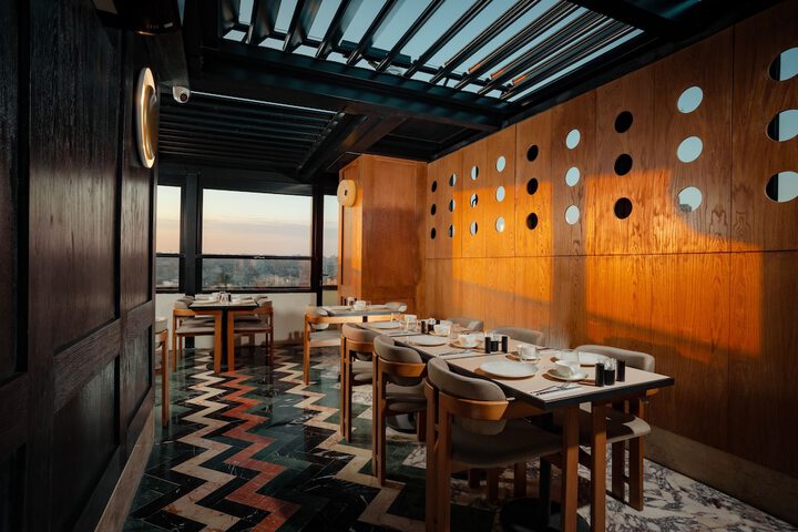 Dining 93 of 113