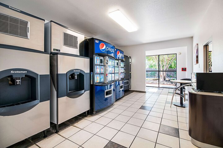 Vending machine