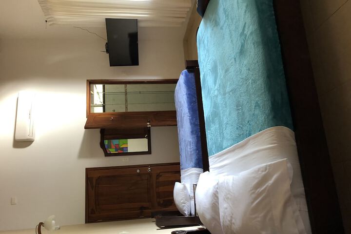 Room 16 of 59