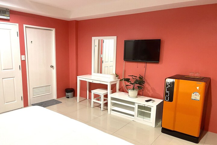 Room 18 of 44