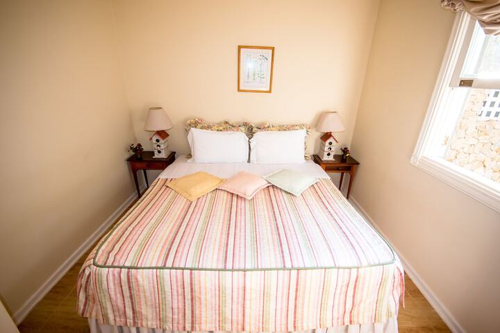 Room 16 of 60