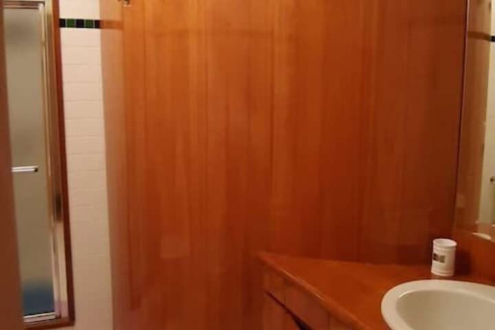 Room 27 of 57