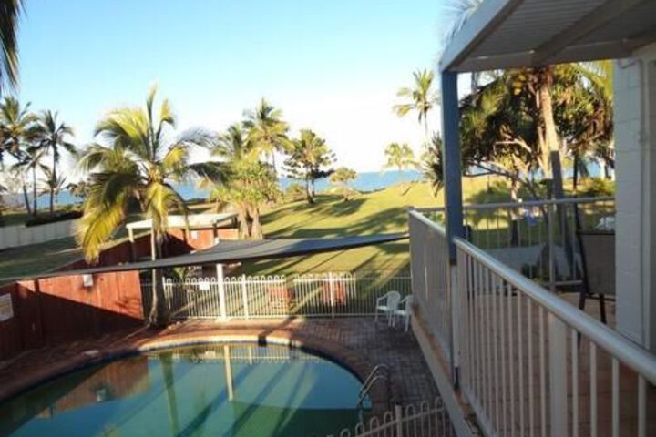 Hotel 3 of 106