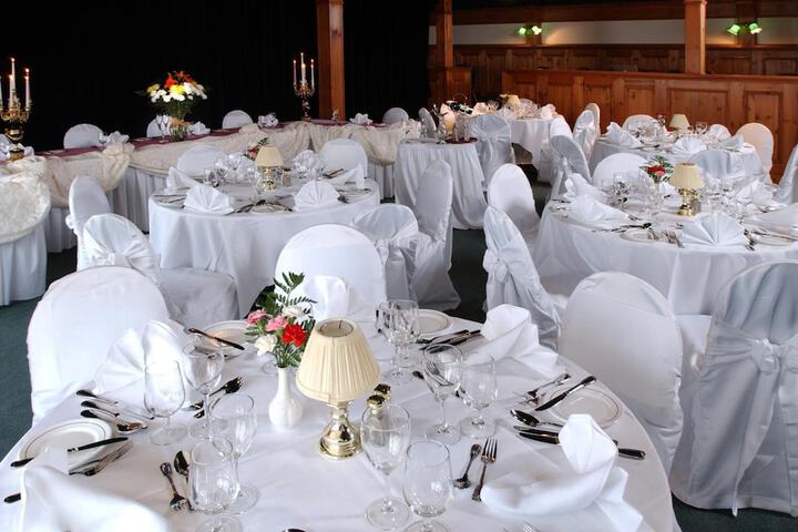 Ballroom/Hall 26 of 31