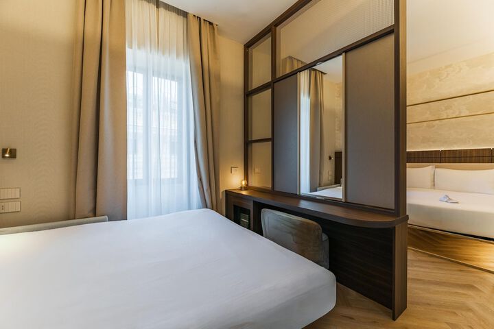 Room 36 of 110