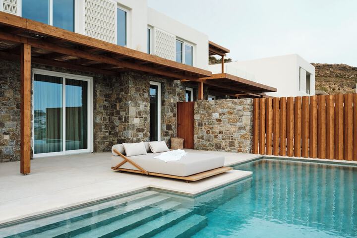 Pool 89 of 148