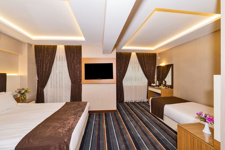Room 14 of 45