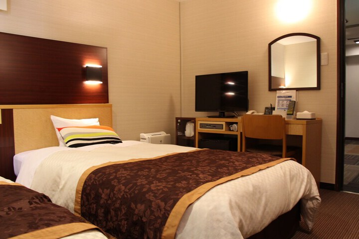 Room 14 of 84