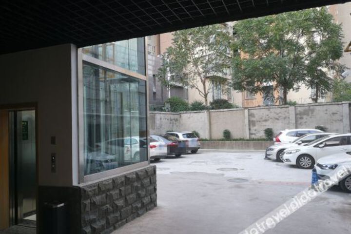 Hotel 11 of 18