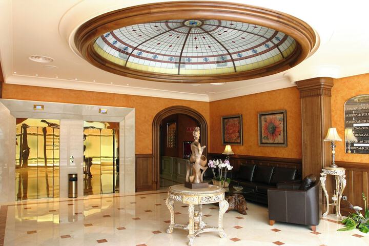 Hotel Interior 5 of 84