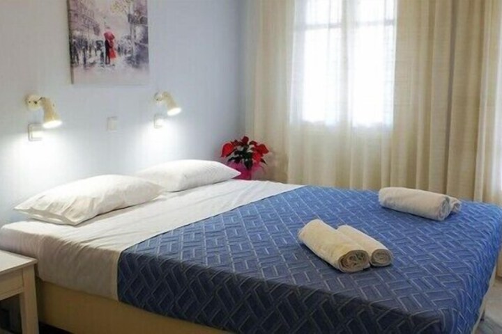 Room 15 of 131
