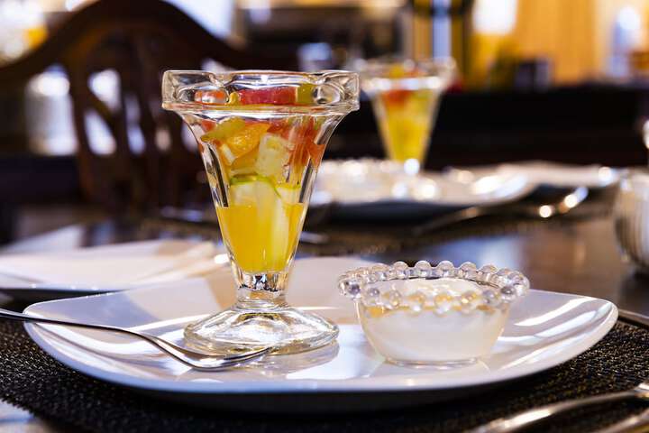 Breakfast/Coffee Service 84 of 101