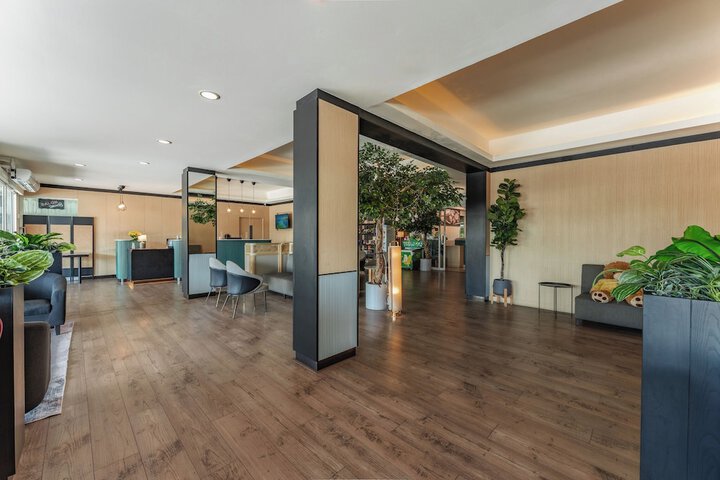 Lobby Photos