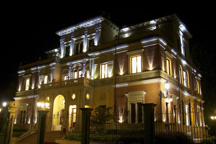 Hotel 68 of 75