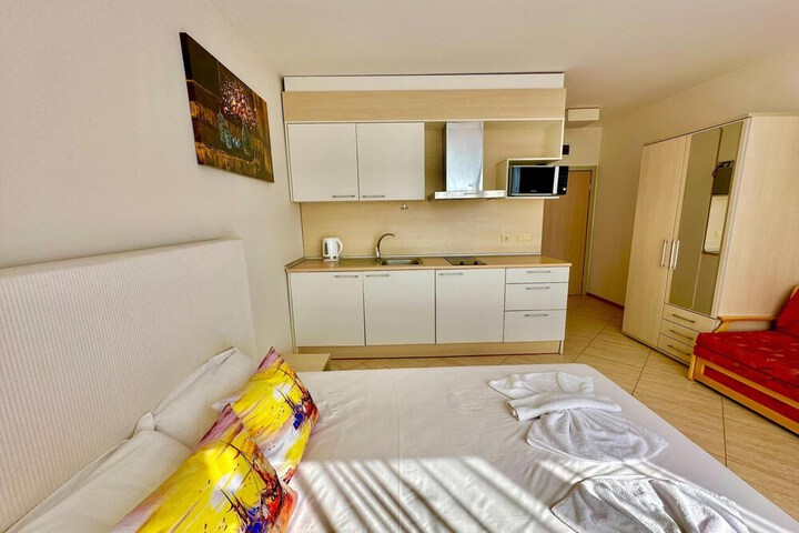 Room 69 of 151