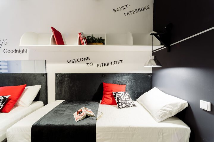 Room 16 of 18