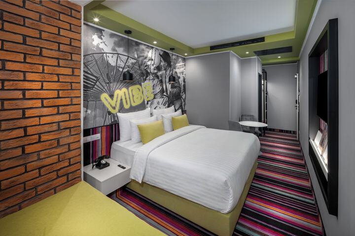 Room 29 of 49