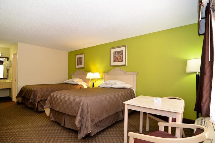 Room 11 of 21