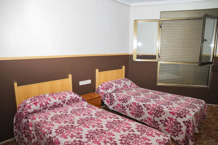 Room 2 of 23