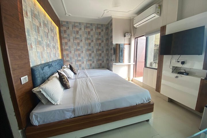 Room 40 of 83
