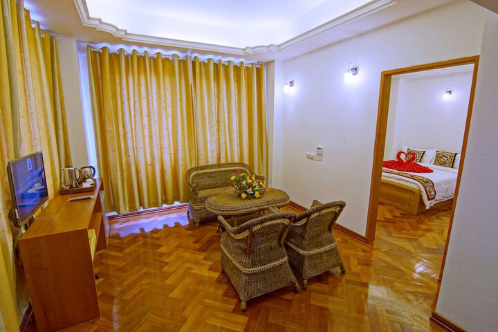 Room 8 of 47