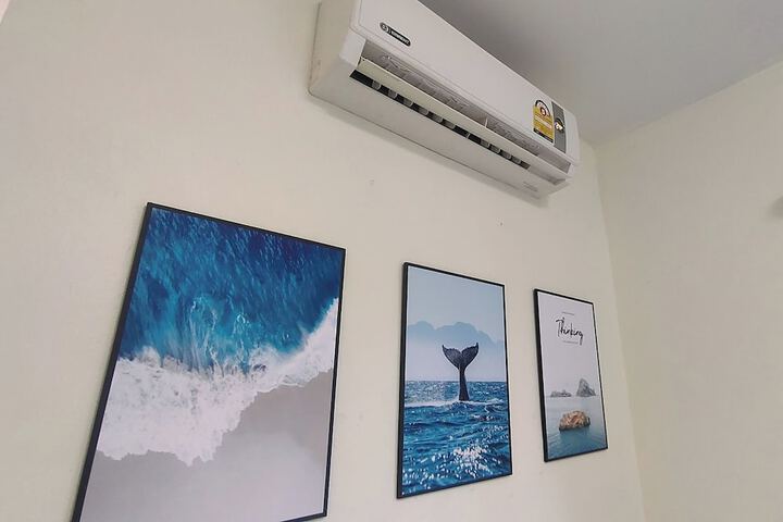 Room 8 of 23