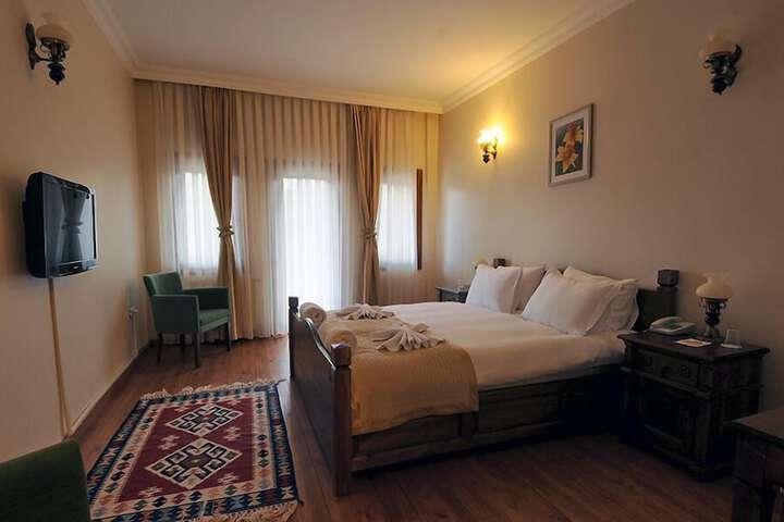 Room 8 of 59