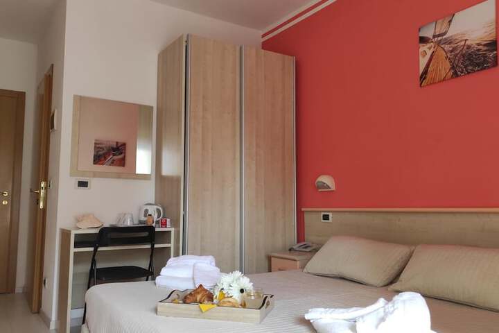Room 22 of 71