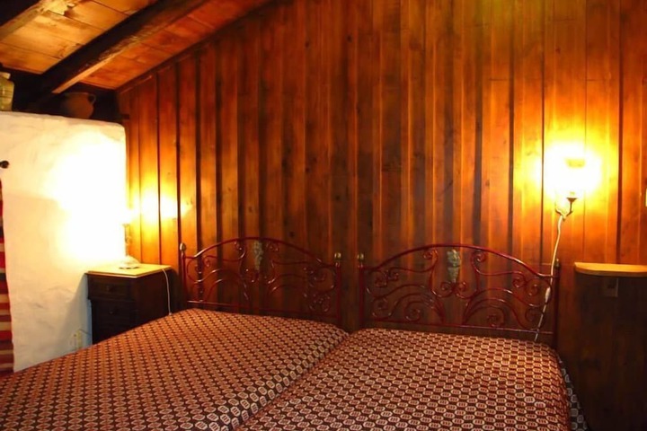 Room 8 of 41