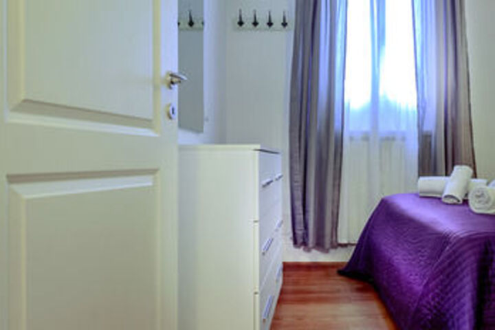 Room 66 of 161